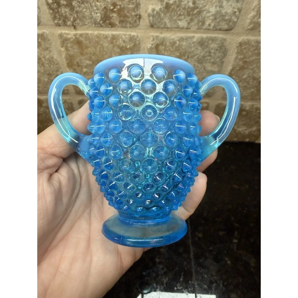 Fenton Blue Opalescent Art Glass‎ Hobnail Sugar Bowl 3.25